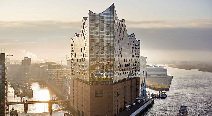 Hamburg - Hafencity mit Elbphilharmonie Hamburg - Hafencity mit Elbphilharmonie